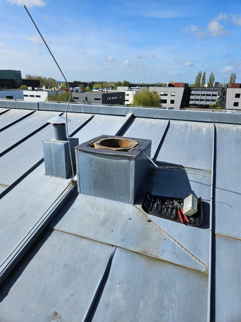 Zonnepanelen aansluiten